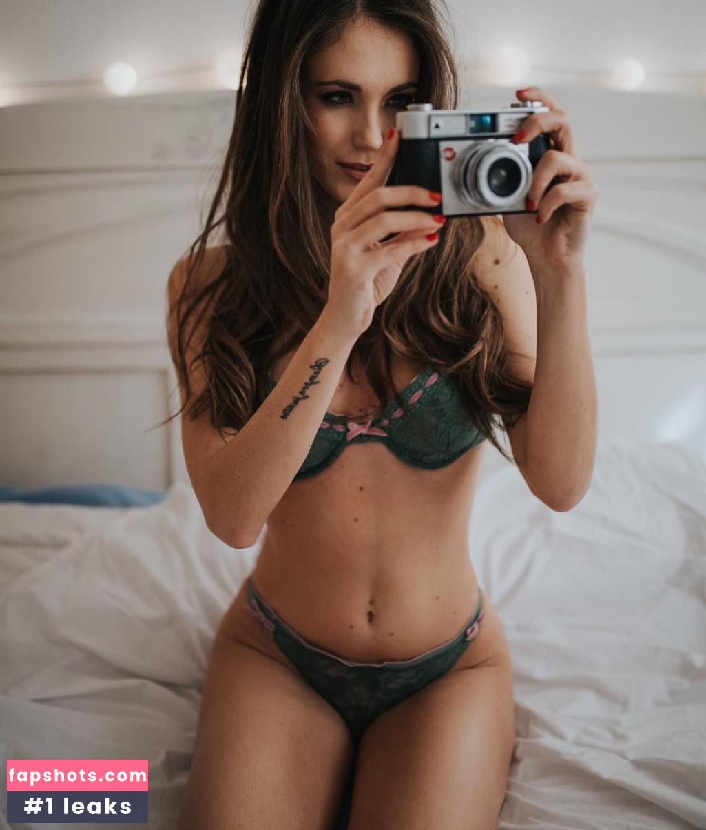 Gracia de Torres gallery photo #29