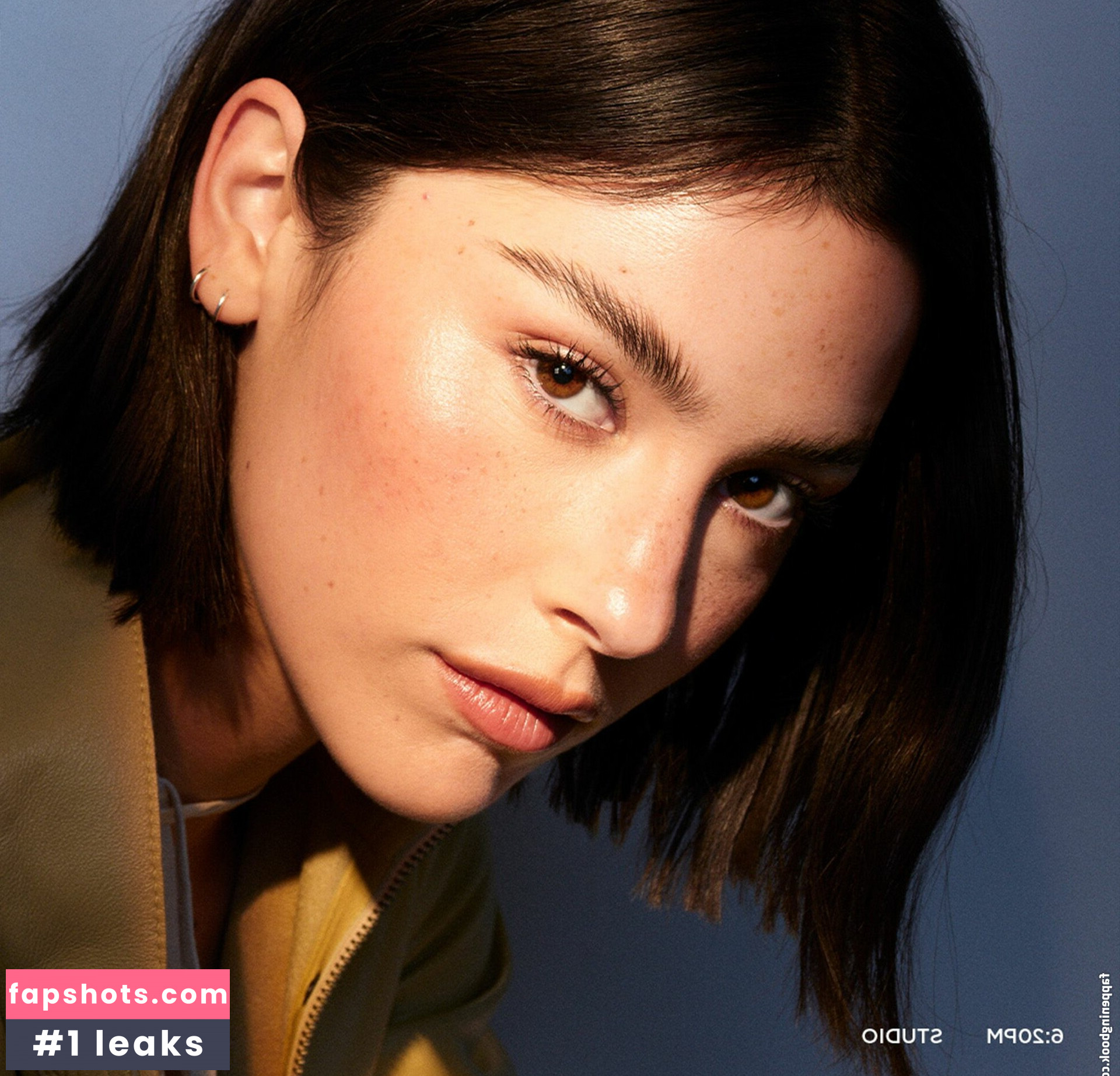 Gracie Abrams gallery photo #106