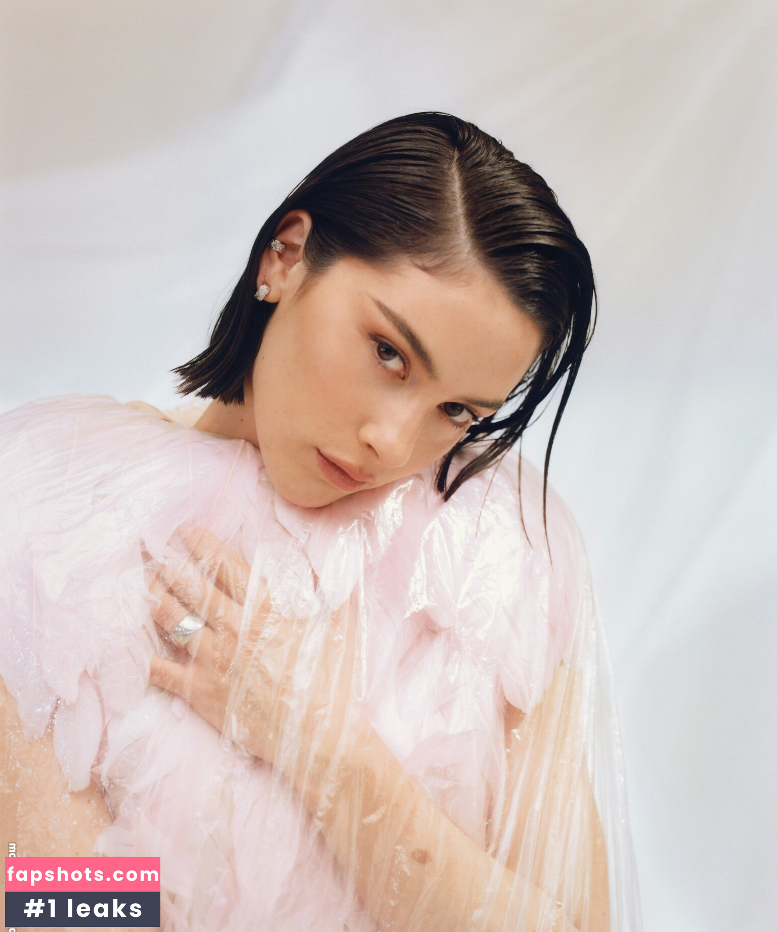 Gracie Abrams gallery photo #145