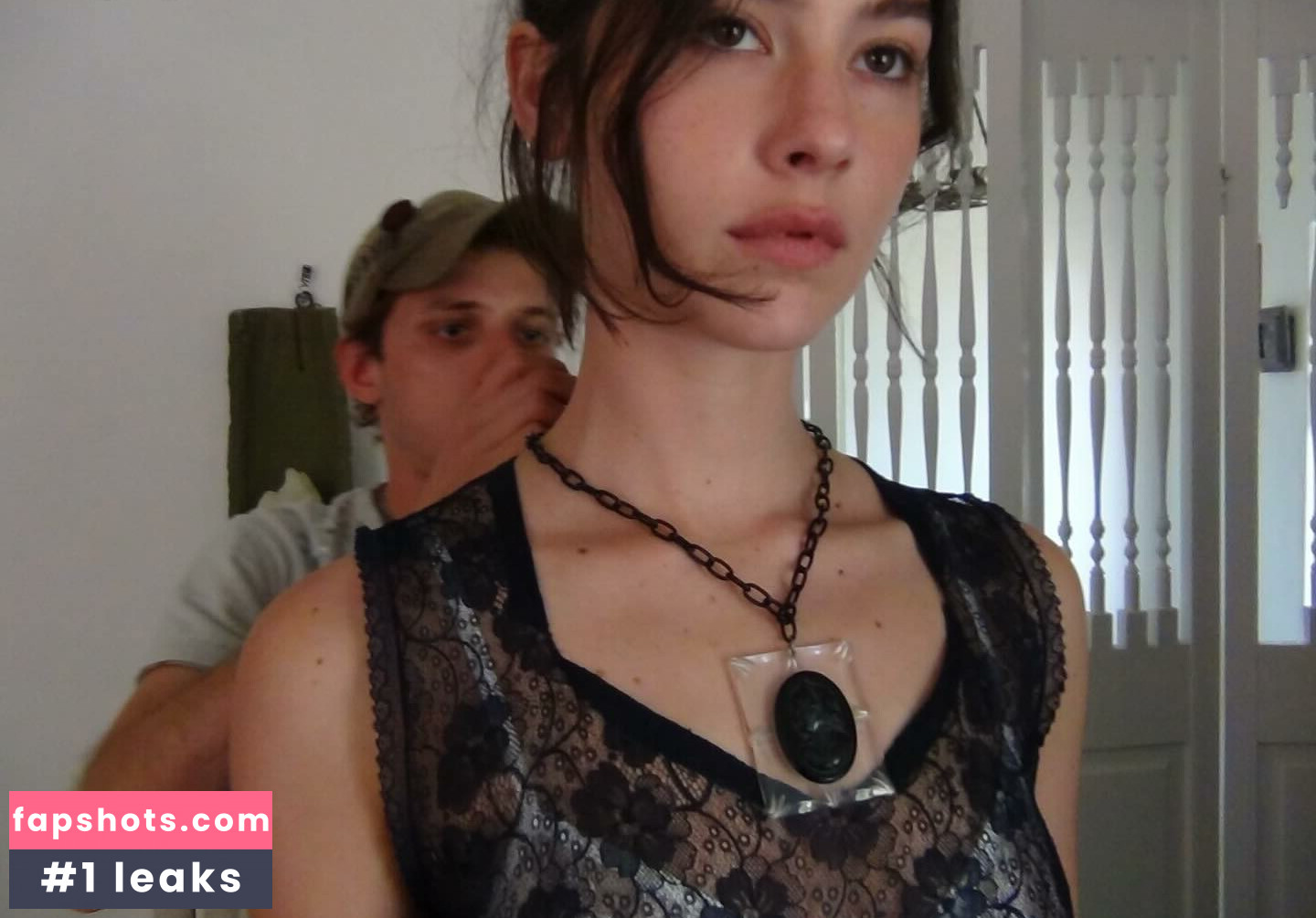 Gracie Abrams gallery photo #188