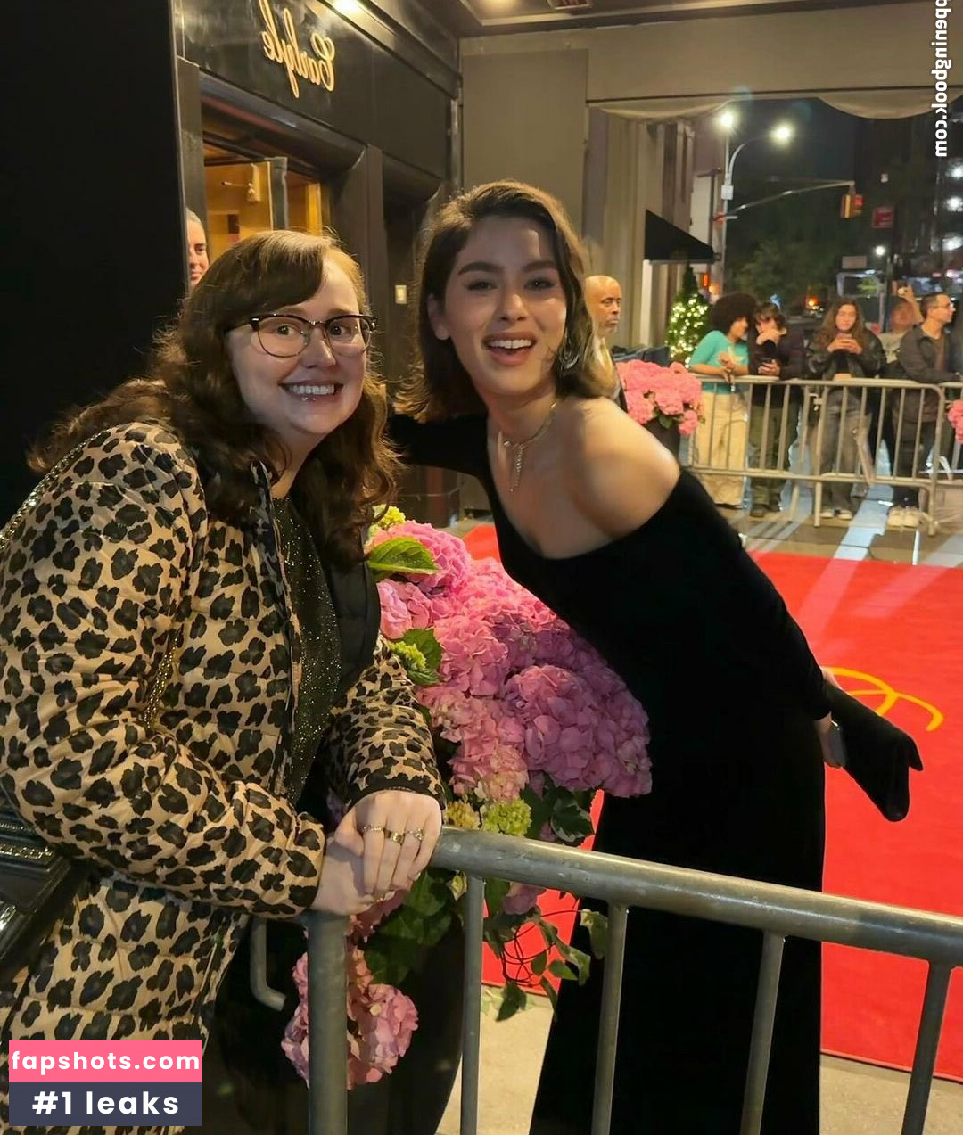 Gracie Abrams gallery photo #203