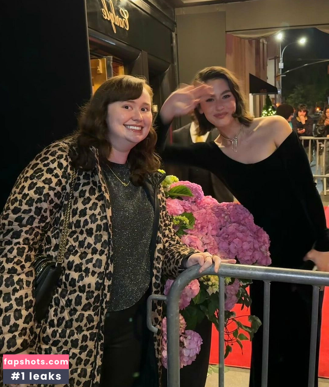 Gracie Abrams gallery photo #204