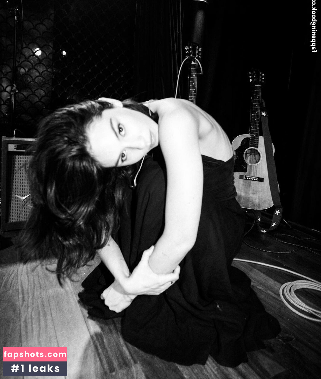 Gracie Abrams gallery photo #247