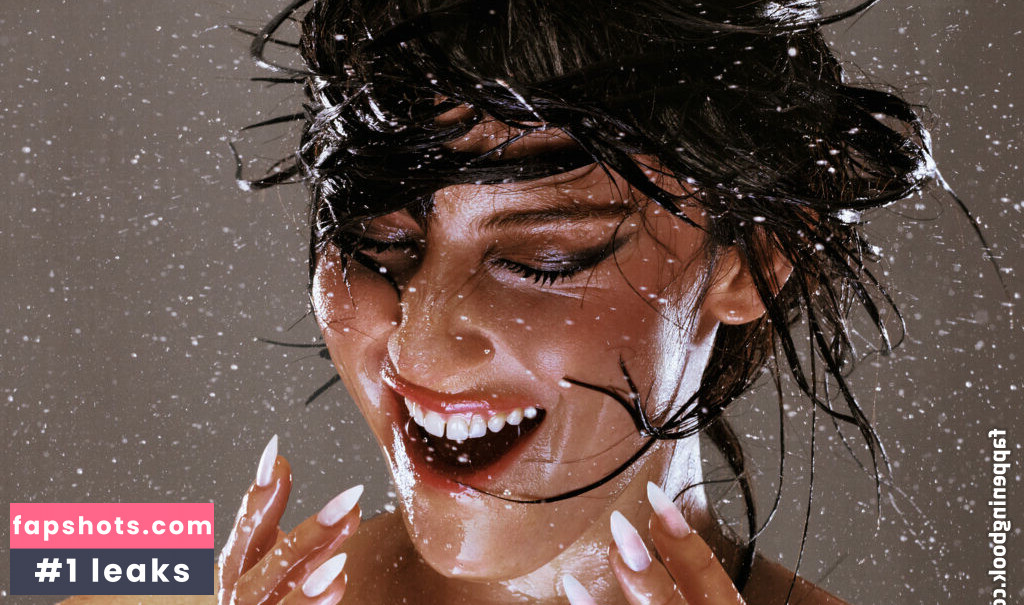 Gracie Abrams gallery photo #257