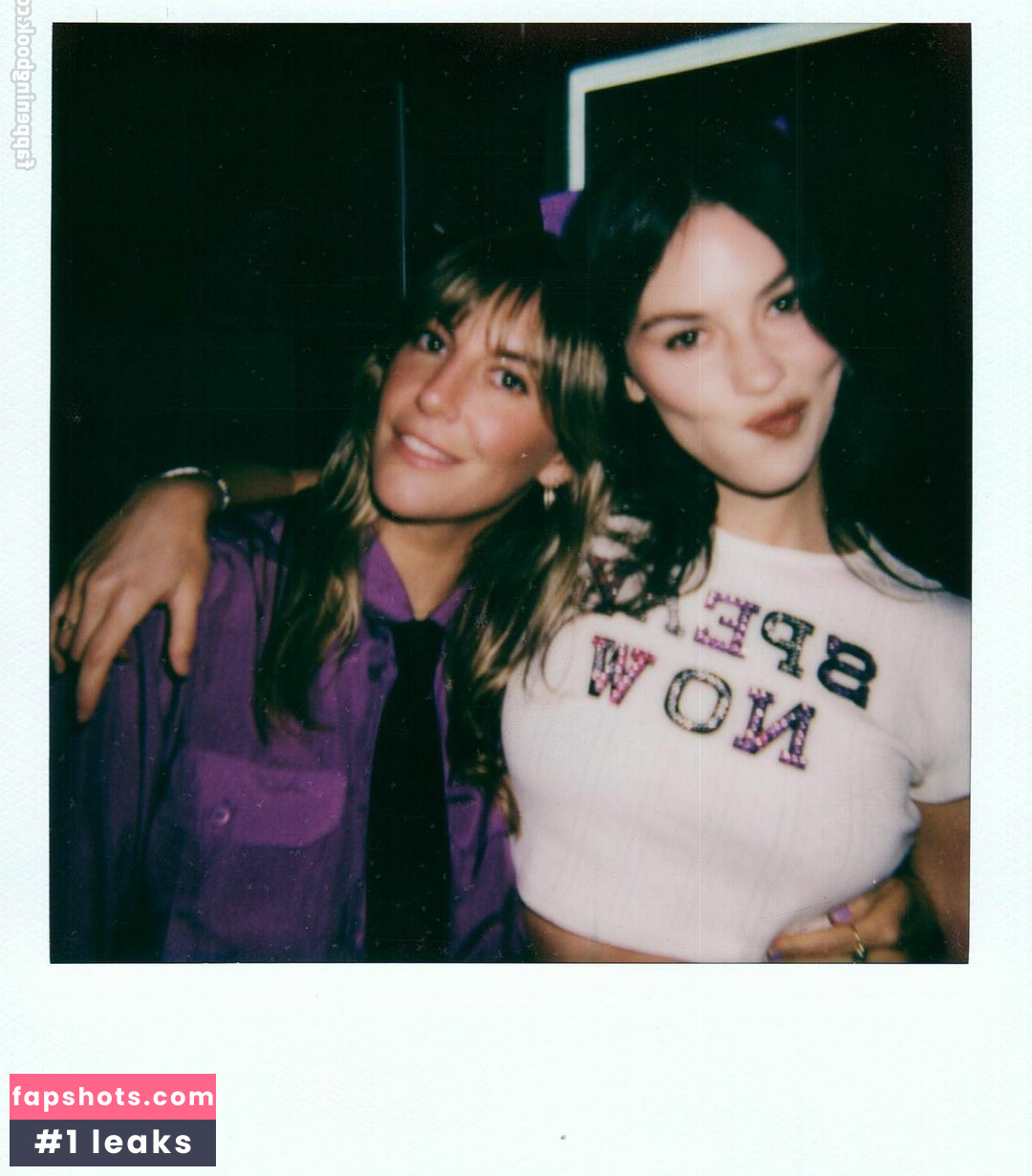 Gracie Abrams gallery photo #300