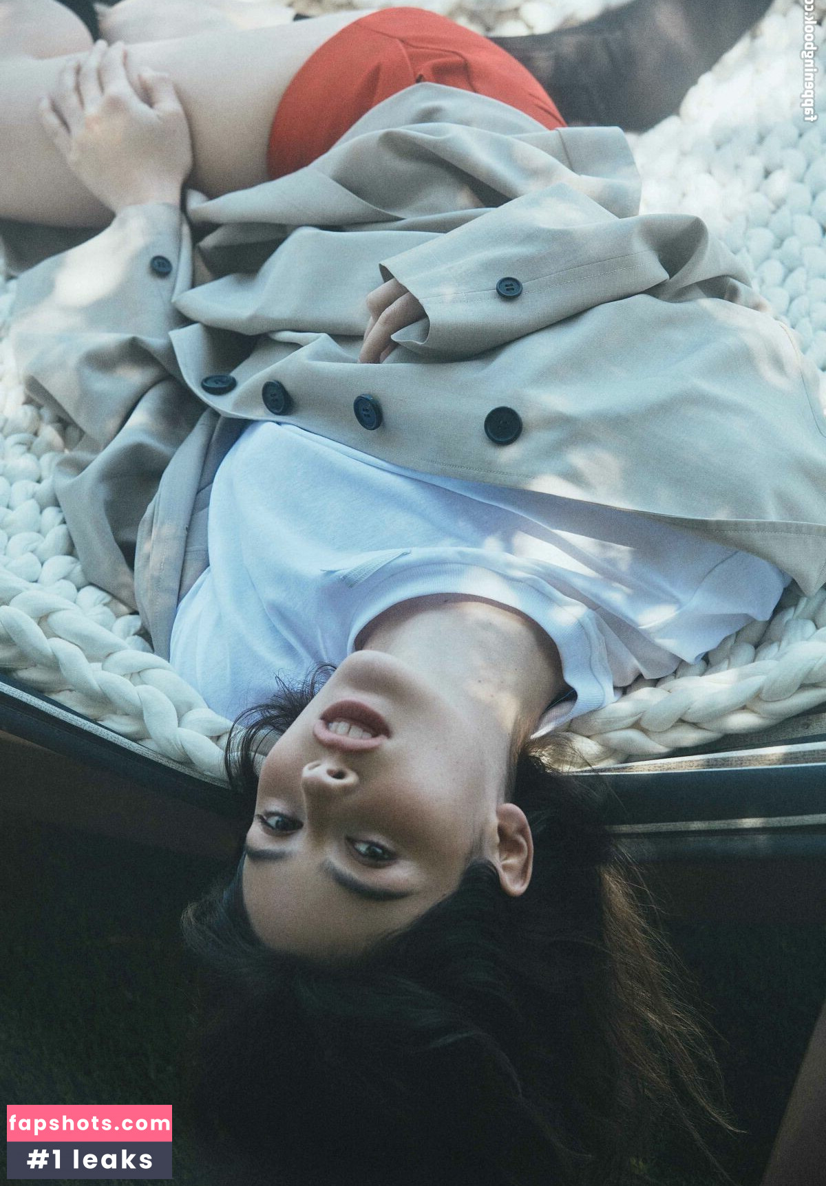 Gracie Abrams gallery photo #313