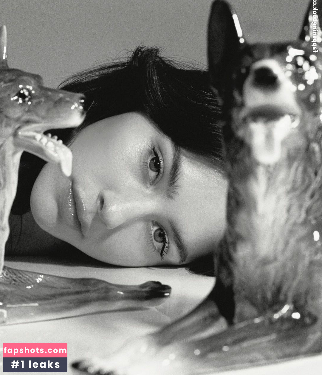 Gracie Abrams gallery photo #325