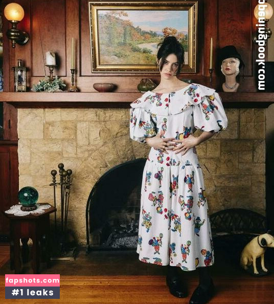 Gracie Abrams gallery photo #335