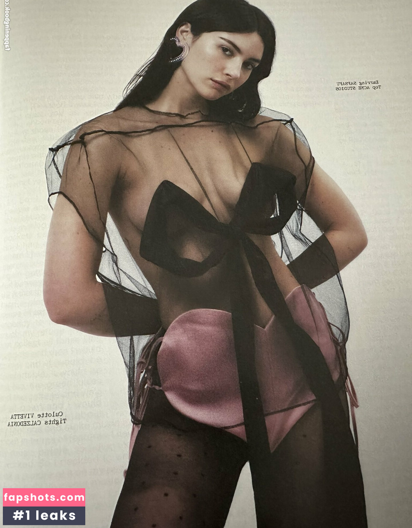 Gracie Abrams gallery photo #349