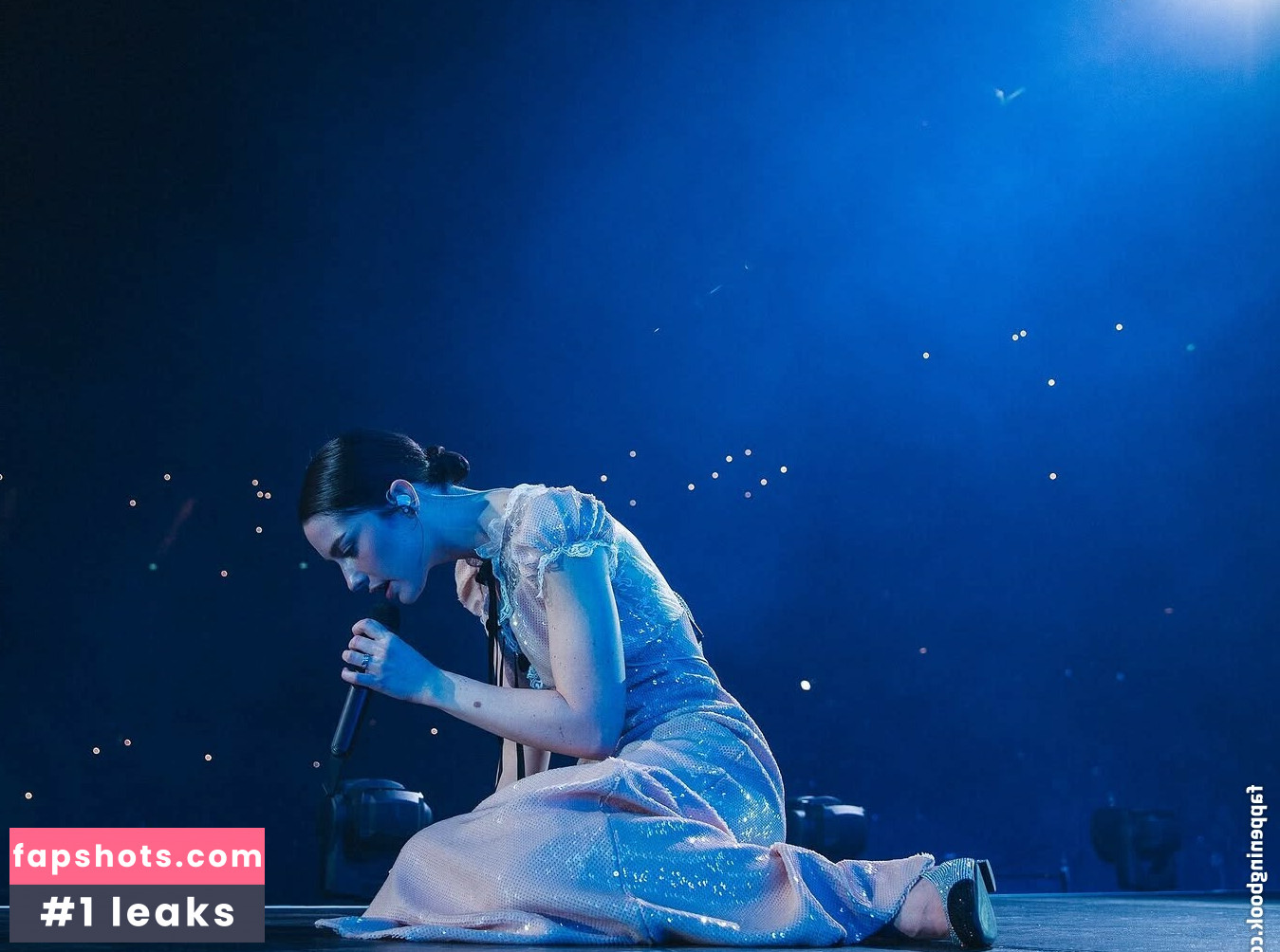 Gracie Abrams gallery photo #37