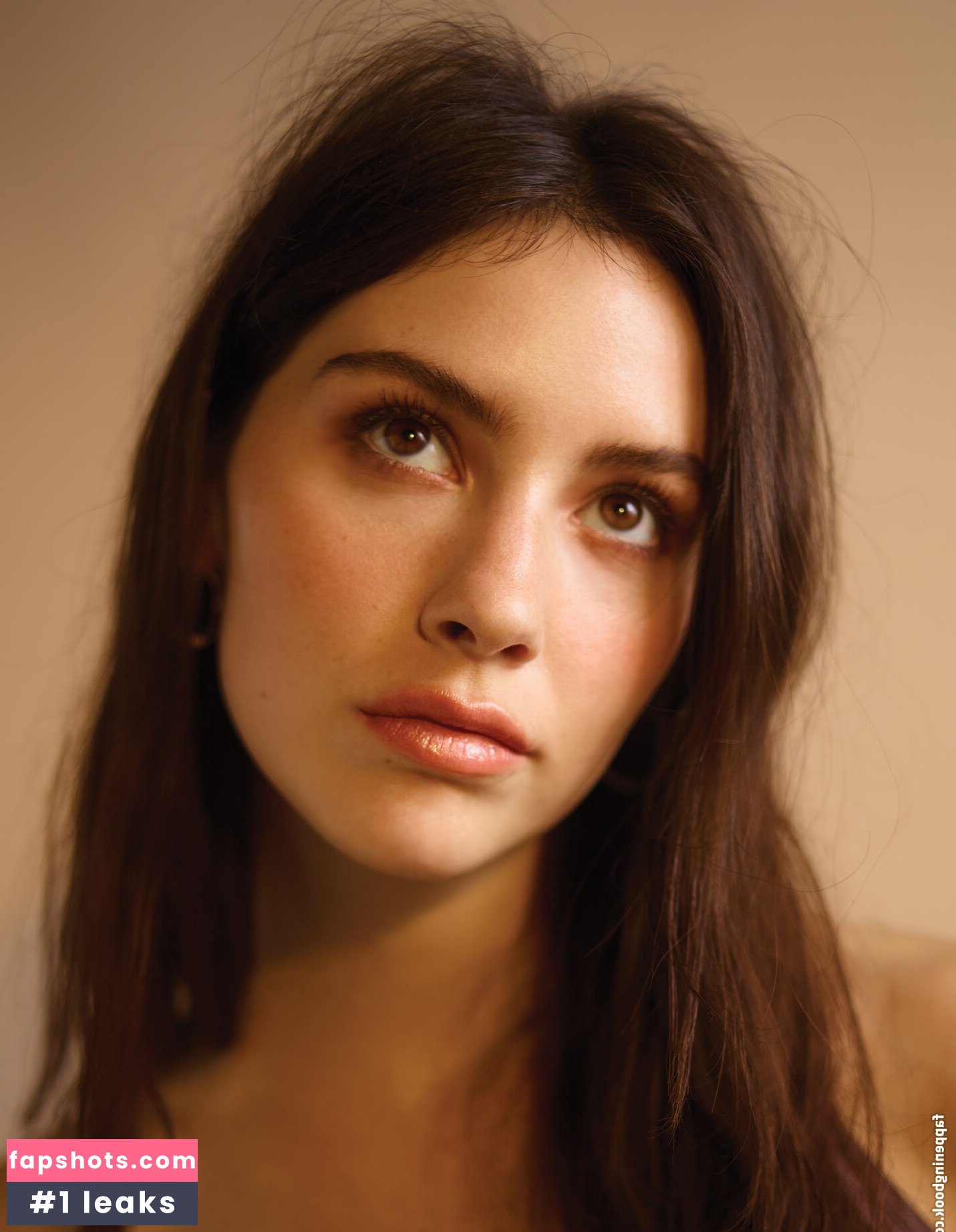 Gracie Abrams gallery photo #361