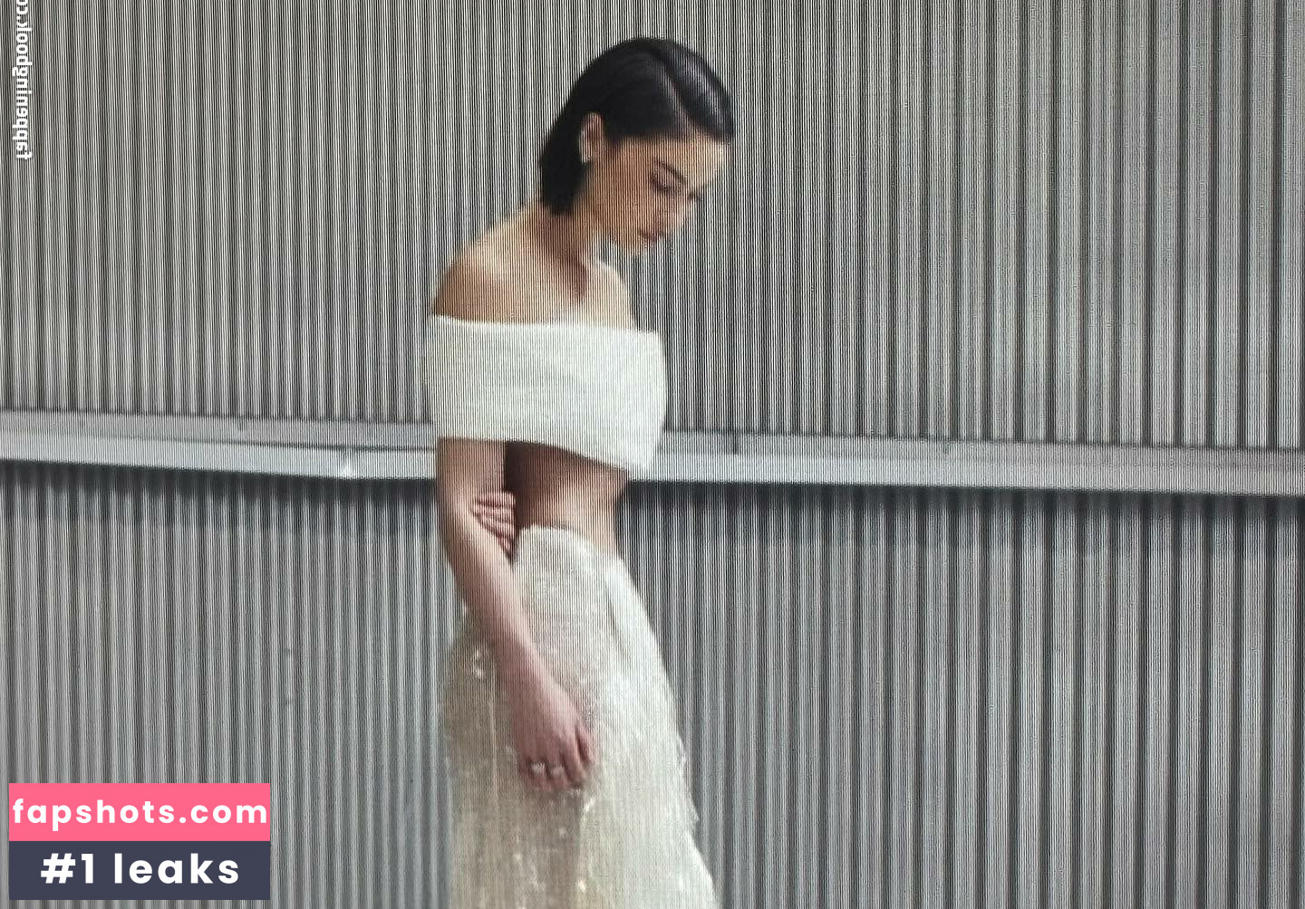 Gracie Abrams gallery photo #40