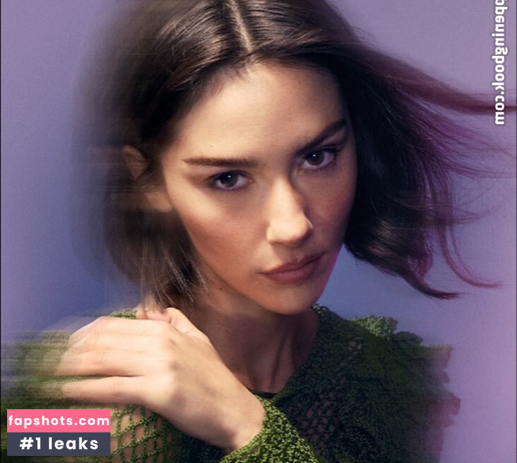 Gracie Abrams gallery photo #49