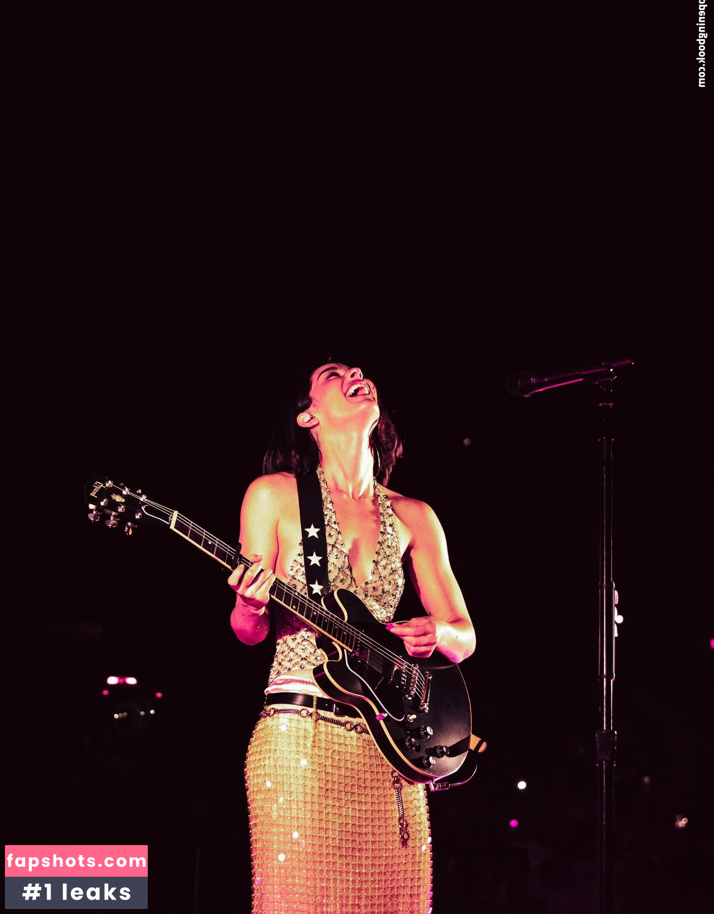 Gracie Abrams gallery photo #58