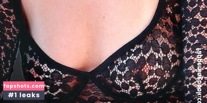 Gracie Abrams gallery photo #79