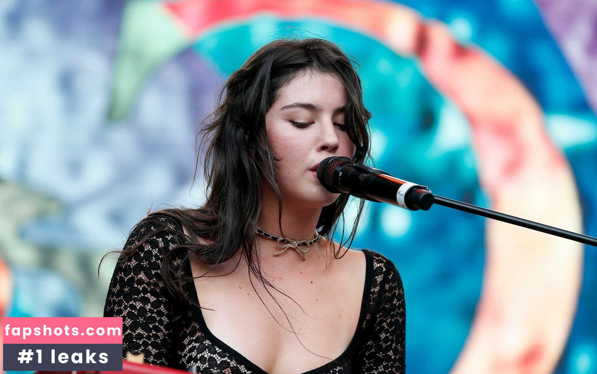 Gracie Abrams gallery photo #82