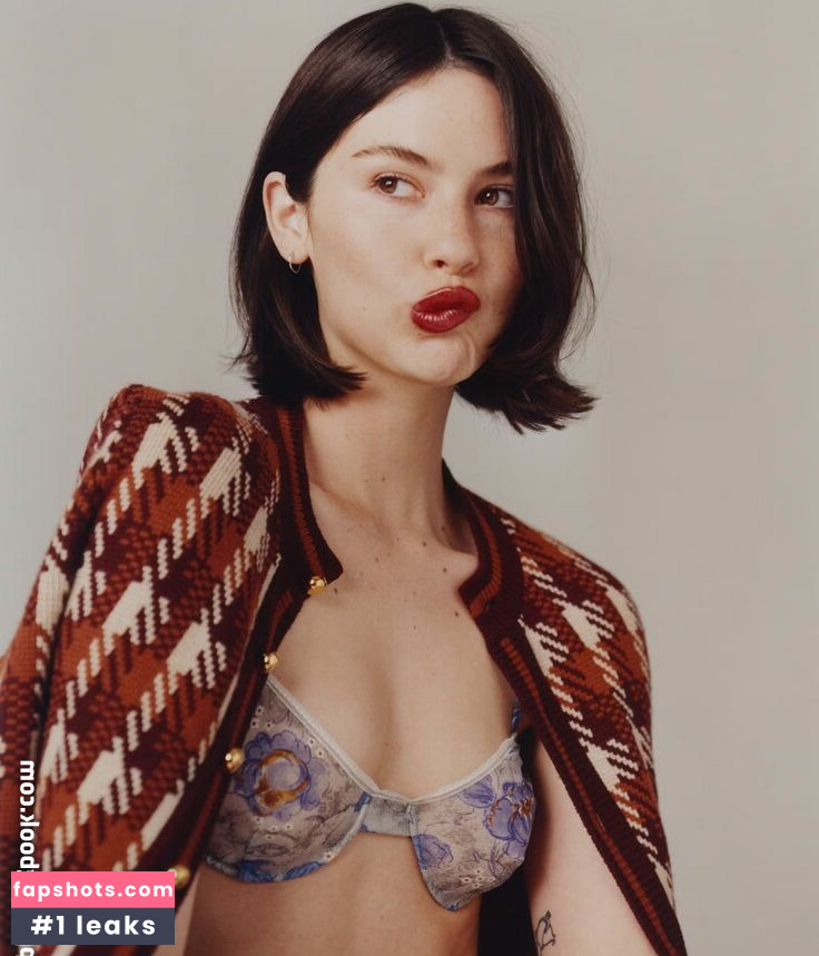 Gracie Abrams gallery photo #10