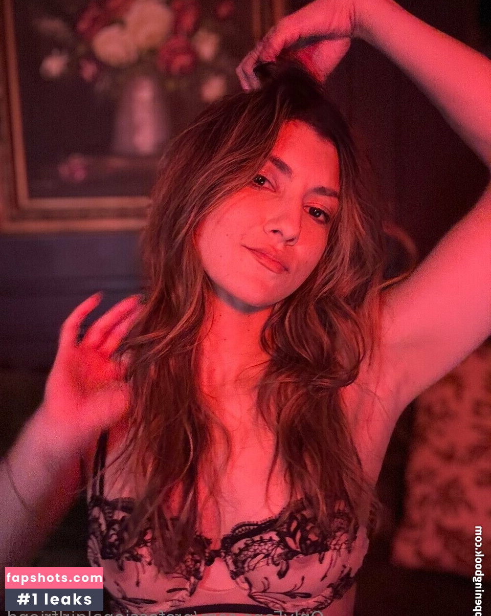 Gracie Canaan gallery photo #12