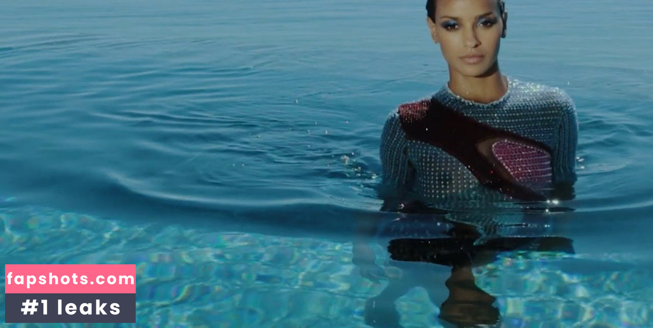 Gracie Carvalho gallery photo #31