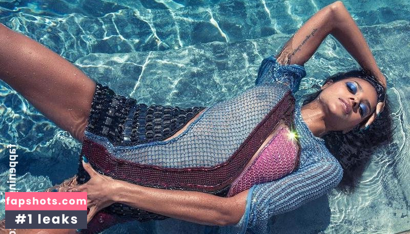 Gracie Carvalho gallery photo #34