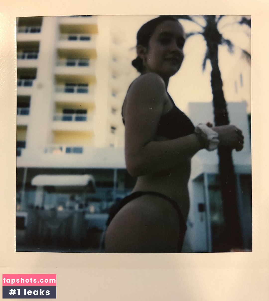 Gracie Lawrence gallery photo #17