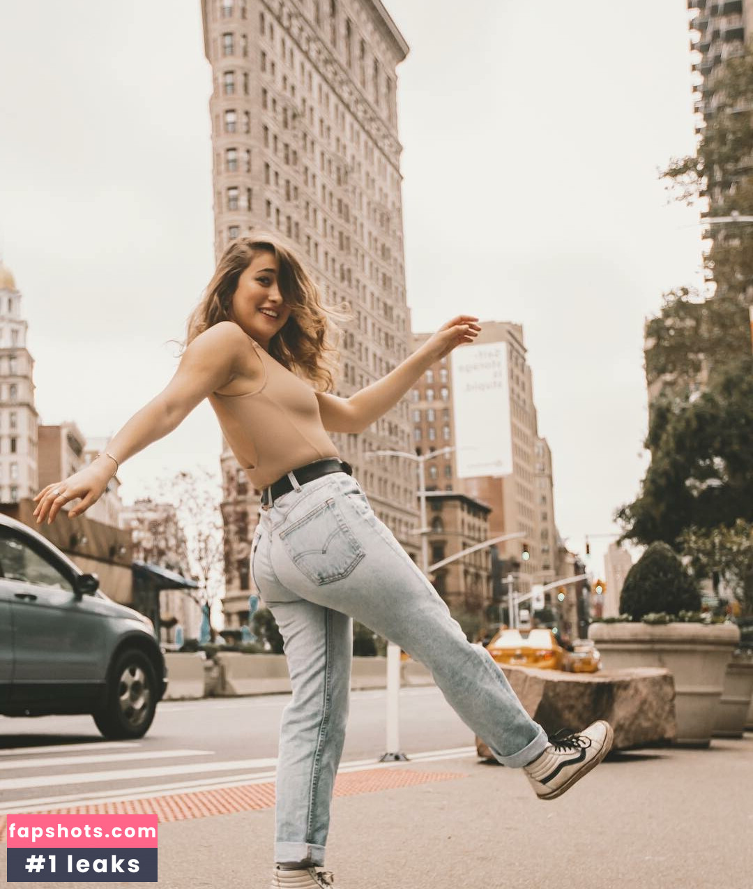 Gracie Lawrence gallery photo #10