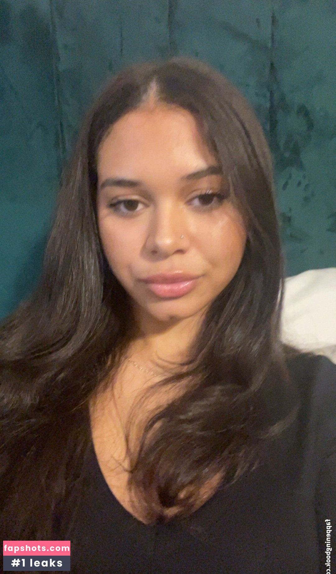 Gracie Walker gallery photo #4