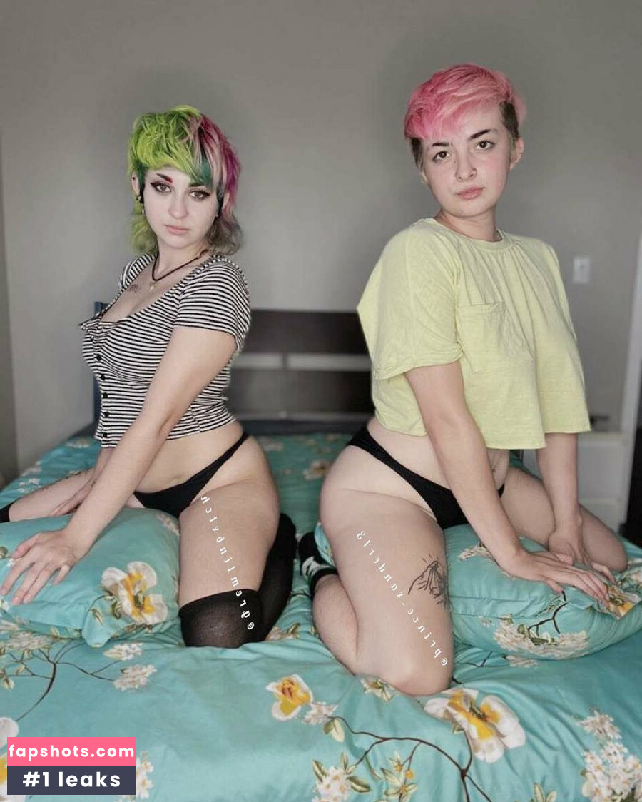 Gremlinbxtch gallery photo #21