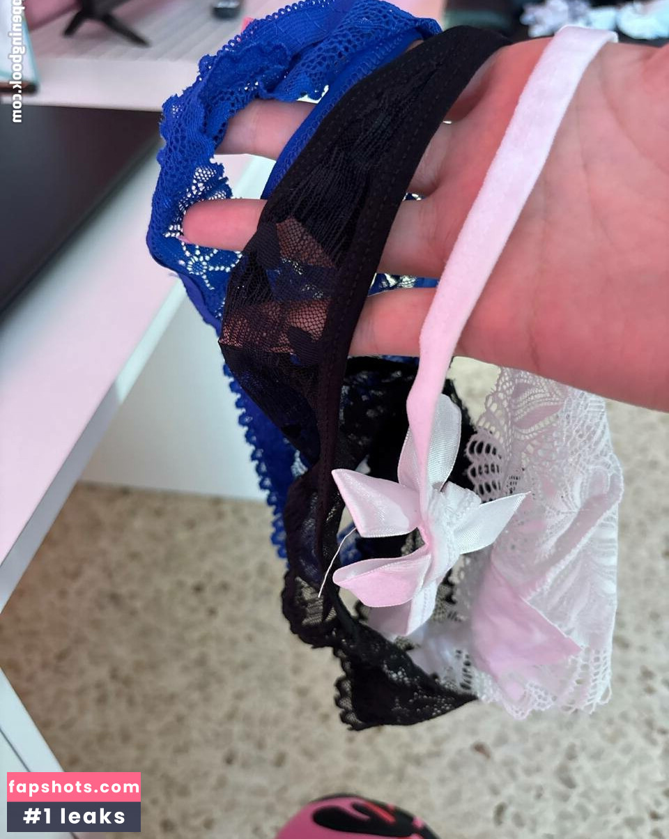 Gresia Lella gallery photo #4