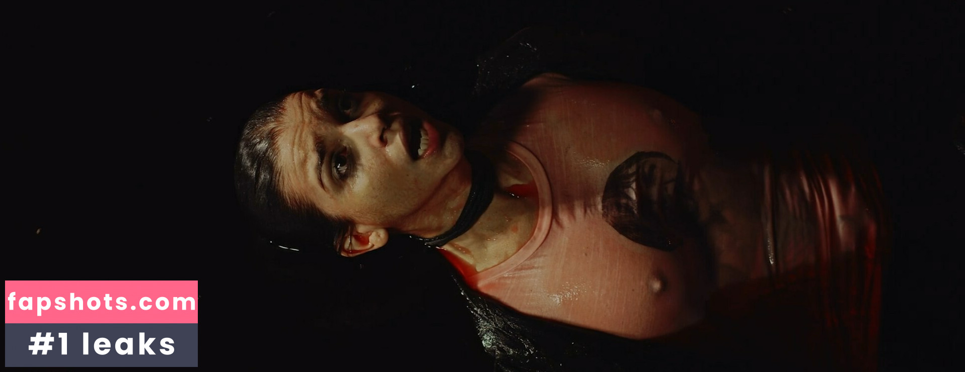 Greta Antoine nude babe gallery