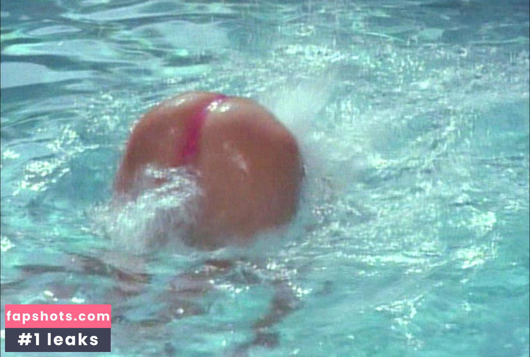 Greta Carlson nude babe gallery