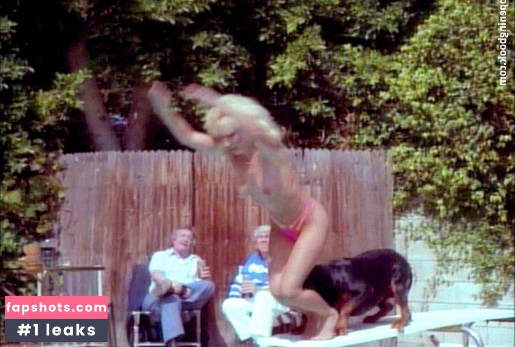 Greta Carlson gallery photo #4