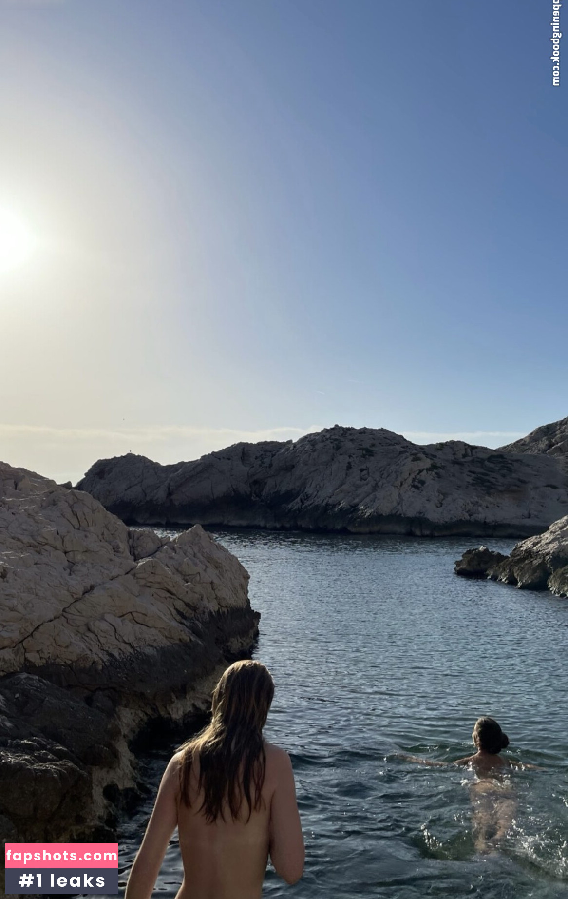 Greta Charlotte gallery photo #13