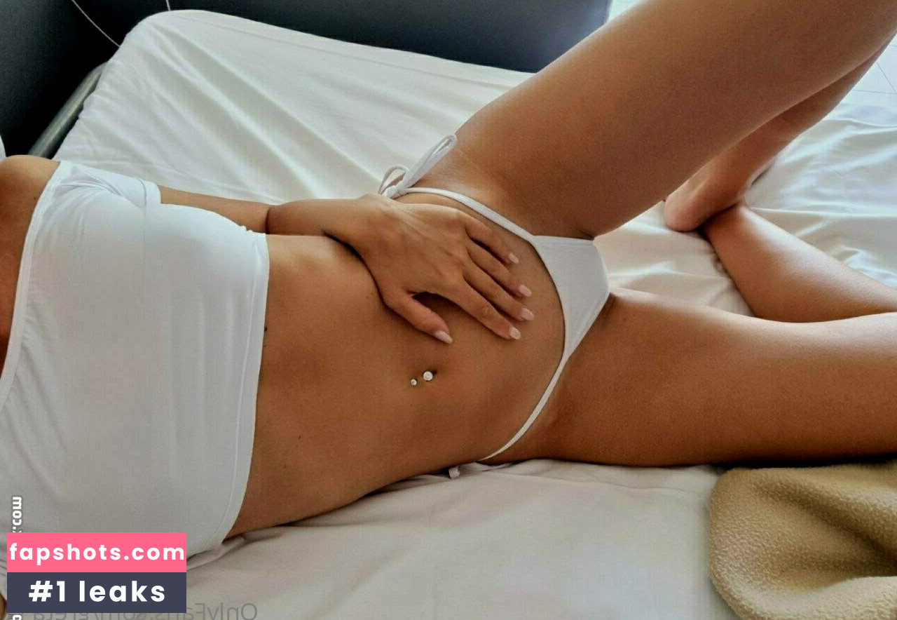 greta_o gallery photo #11