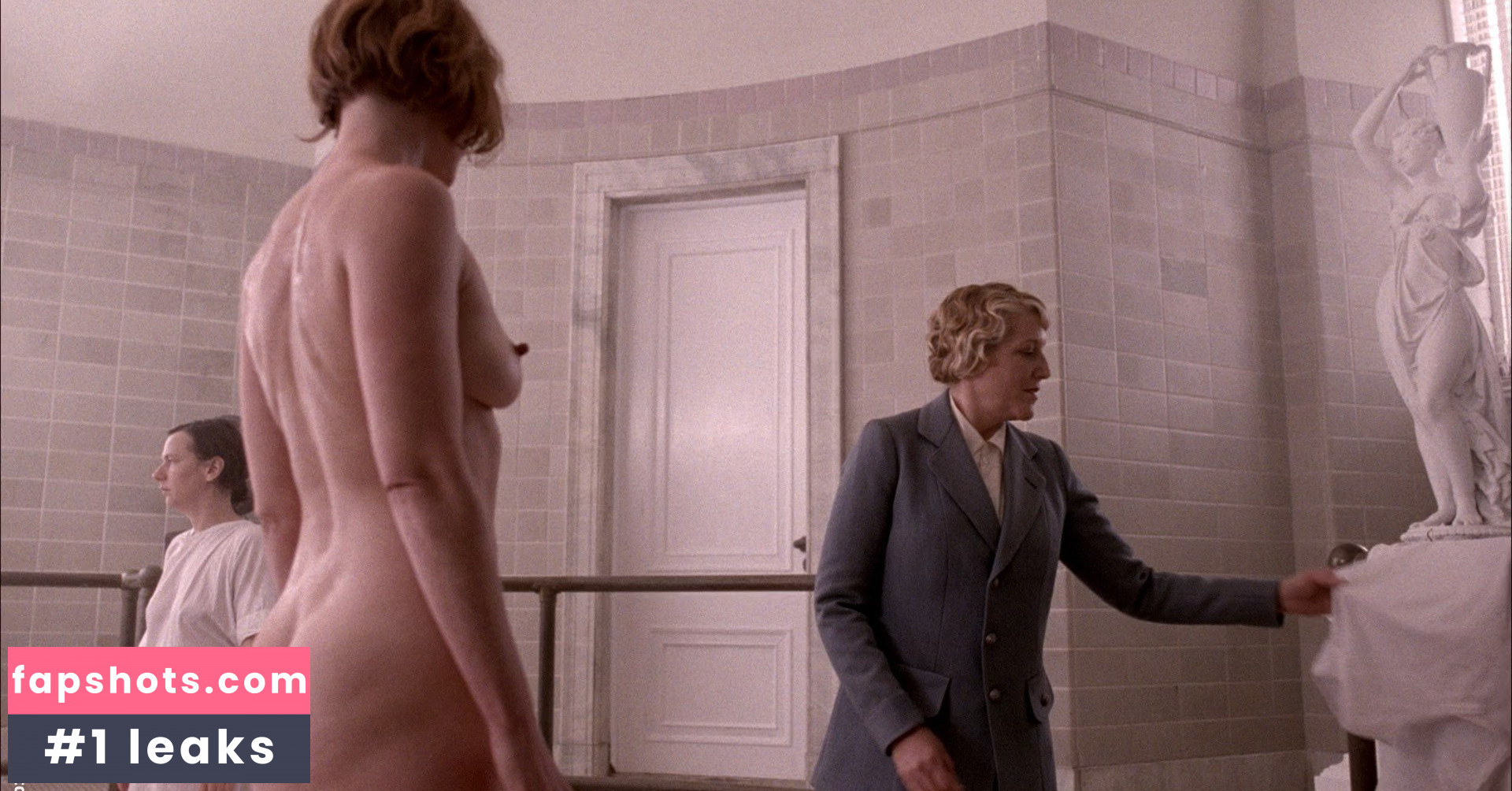 Gretchen Mol gallery photo #141