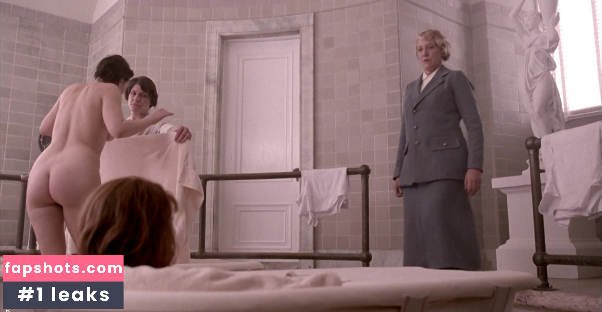 Gretchen Mol gallery photo #167