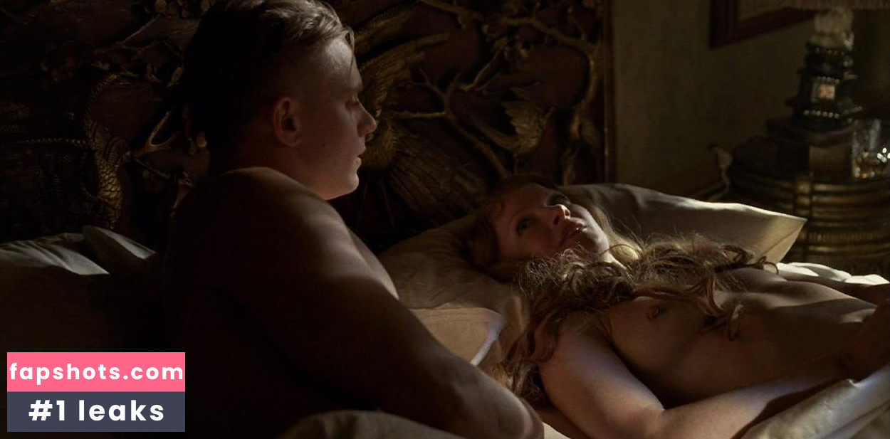 Gretchen Mol gallery photo #242