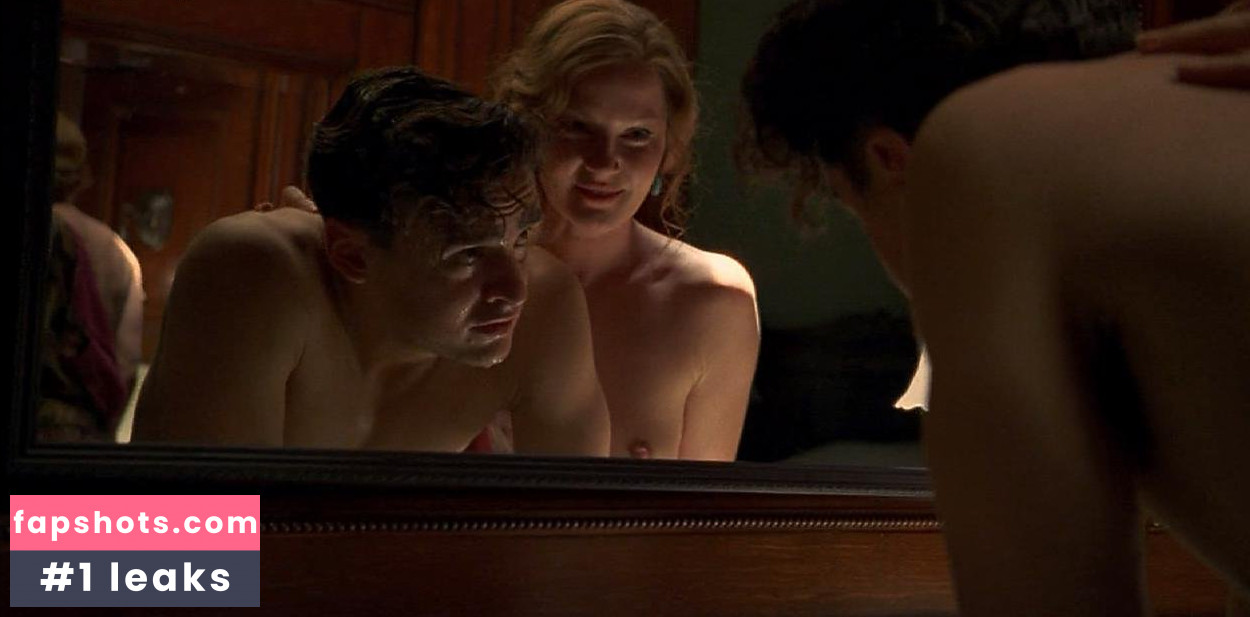 Gretchen Mol gallery photo #258