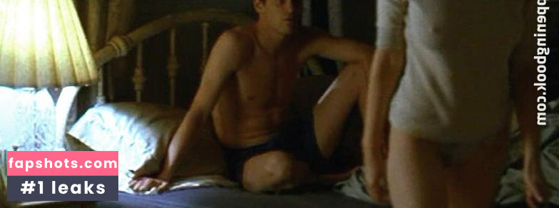 Gretchen Mol gallery photo #264