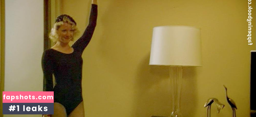 Gretchen Mol gallery photo #277