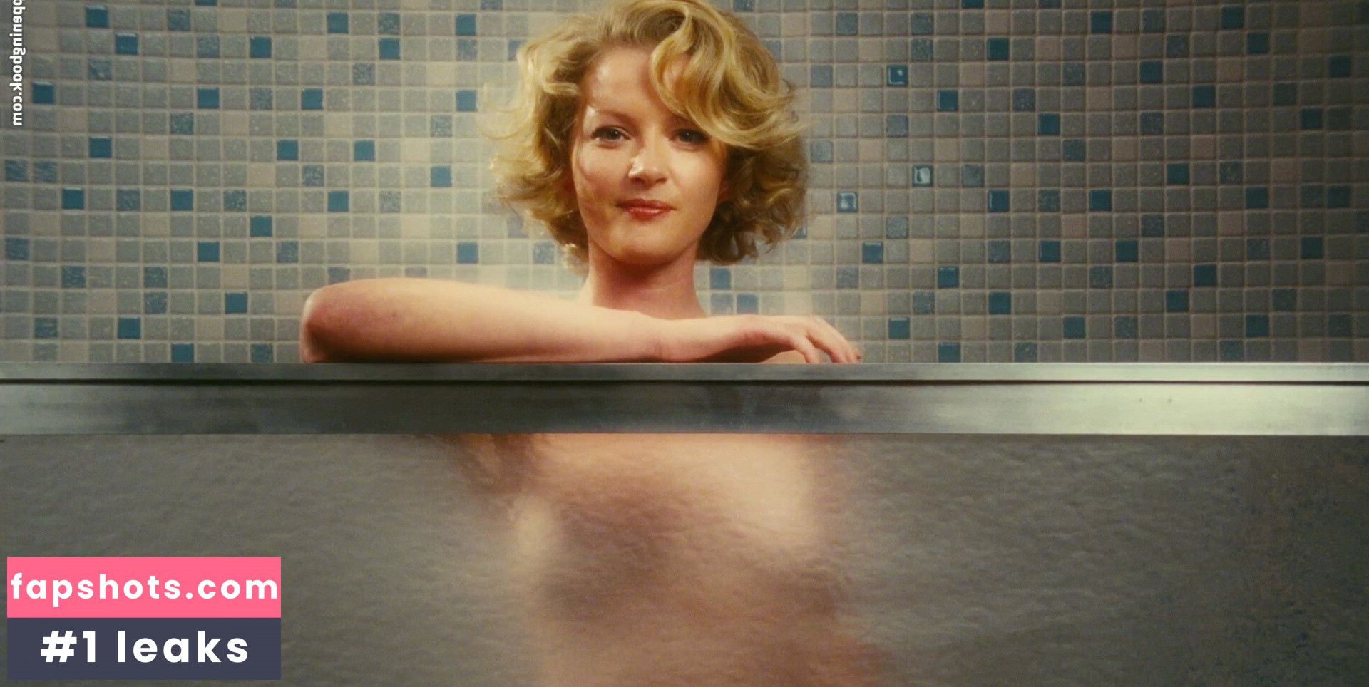 Gretchen Mol gallery photo #47