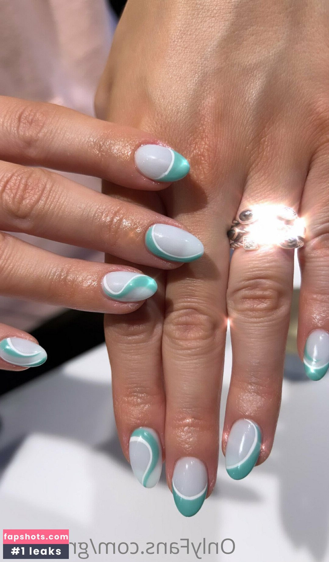 gretchen gallery photo #10