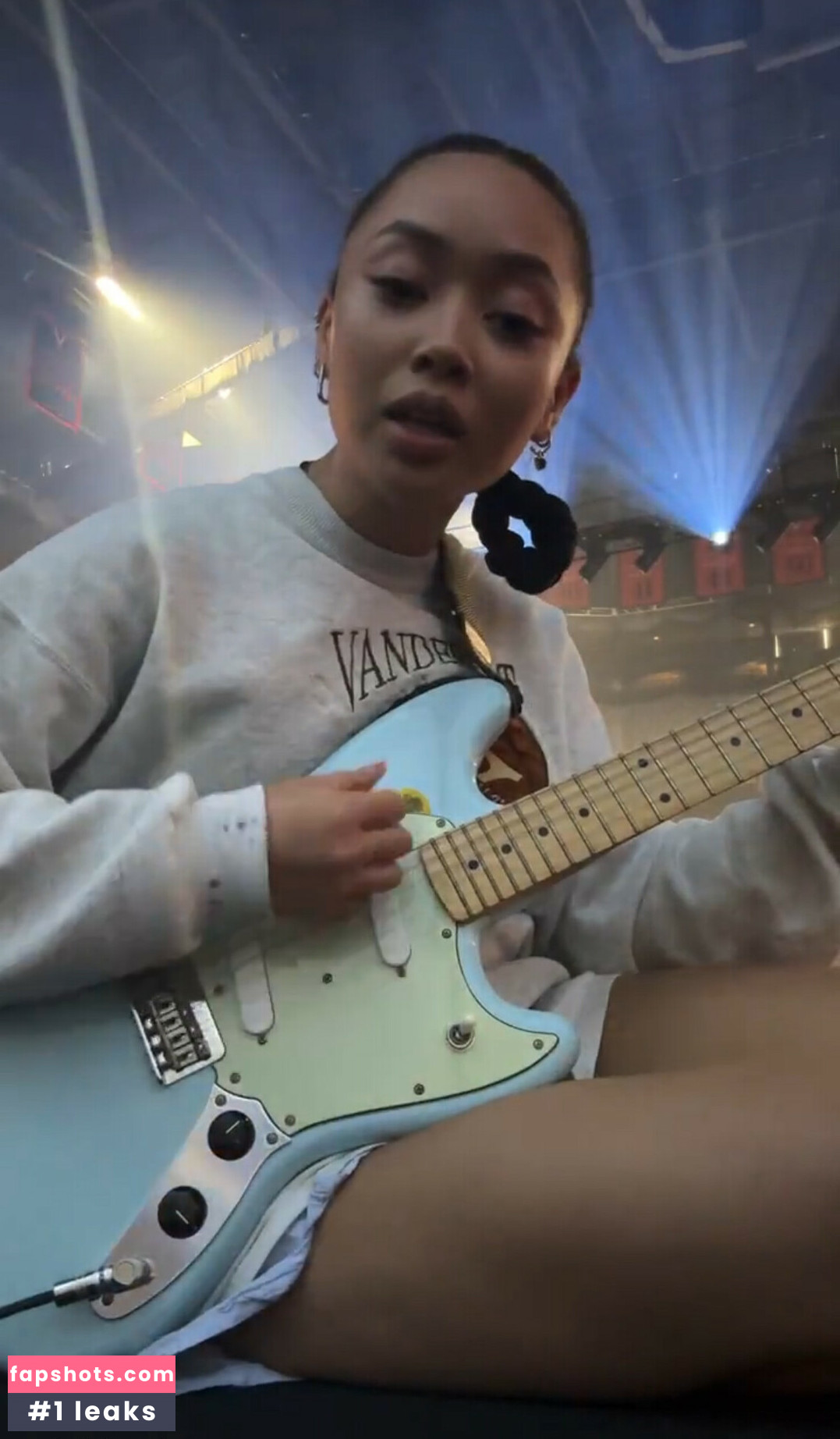 Griff gallery photo #22