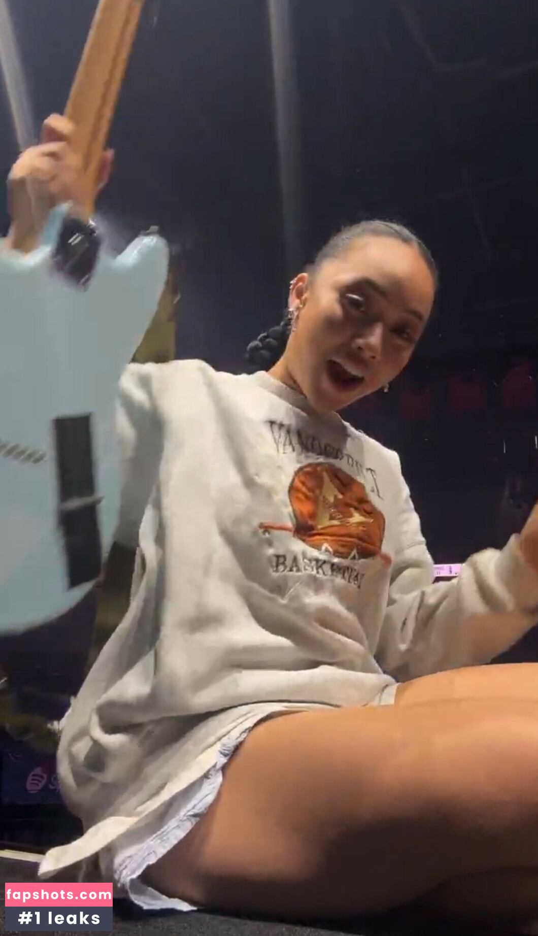 Griff gallery photo #34