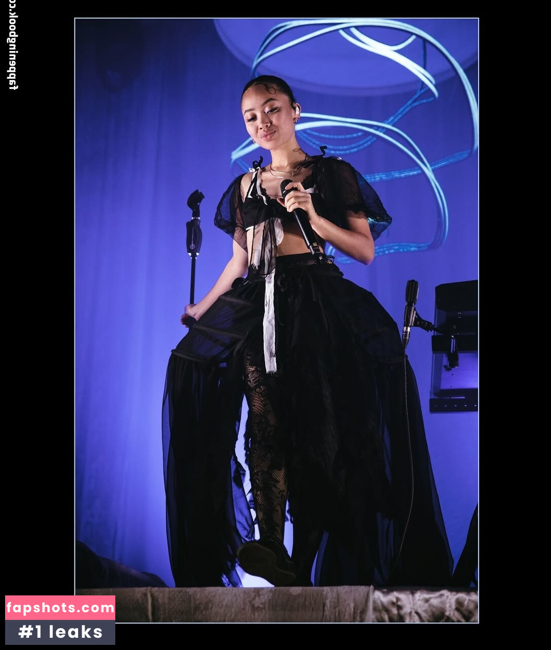 Griff gallery photo #35