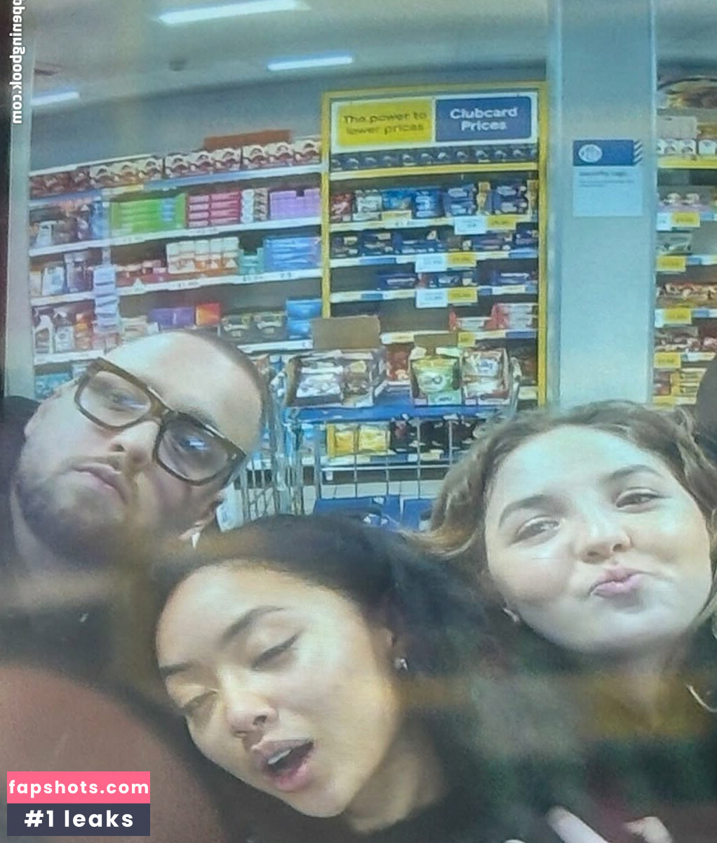 Griff gallery photo #5