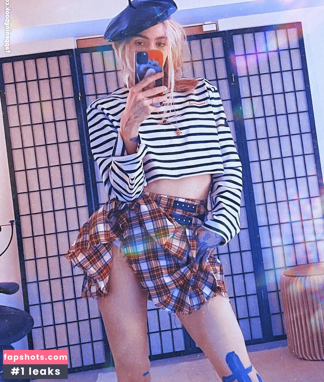 Grimes gallery photo #65