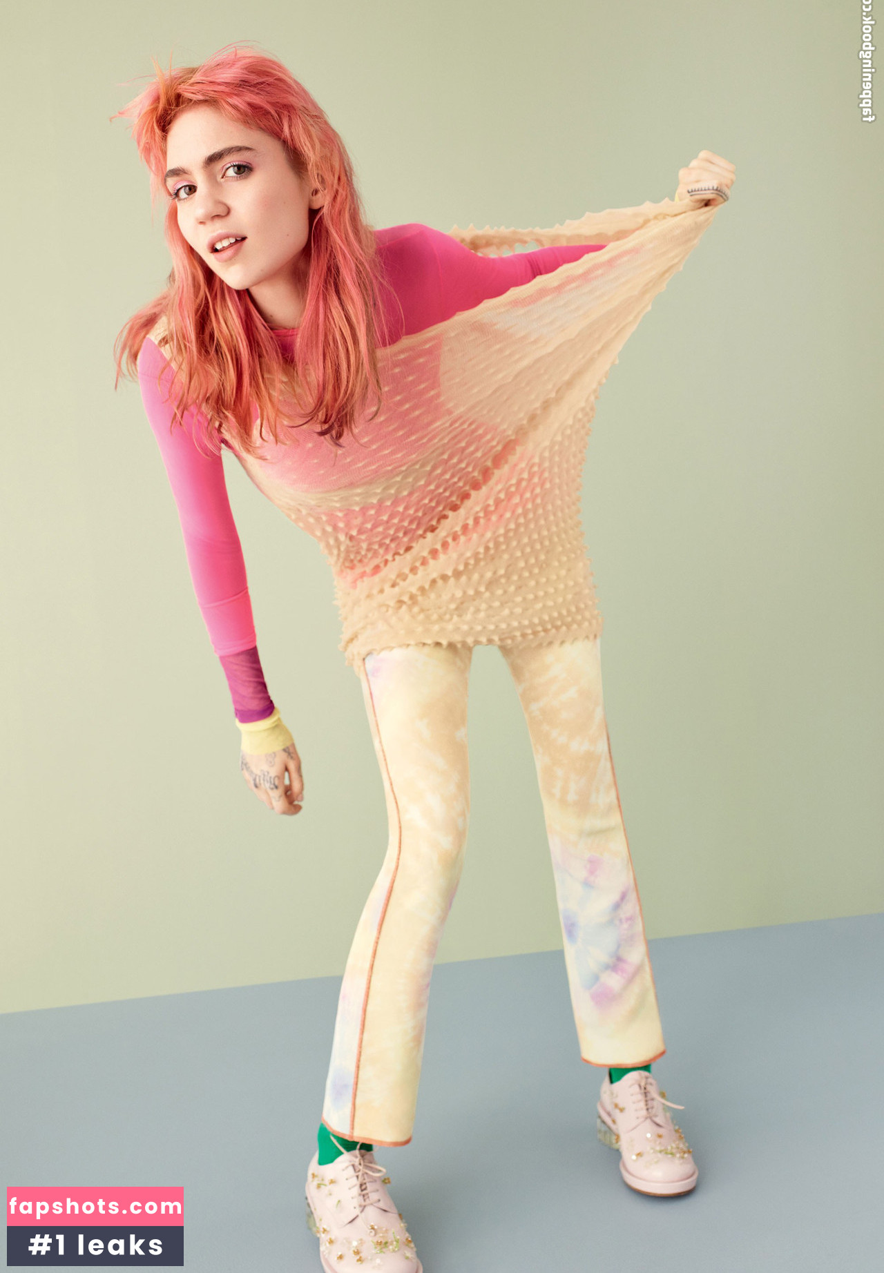 Grimes gallery photo #71