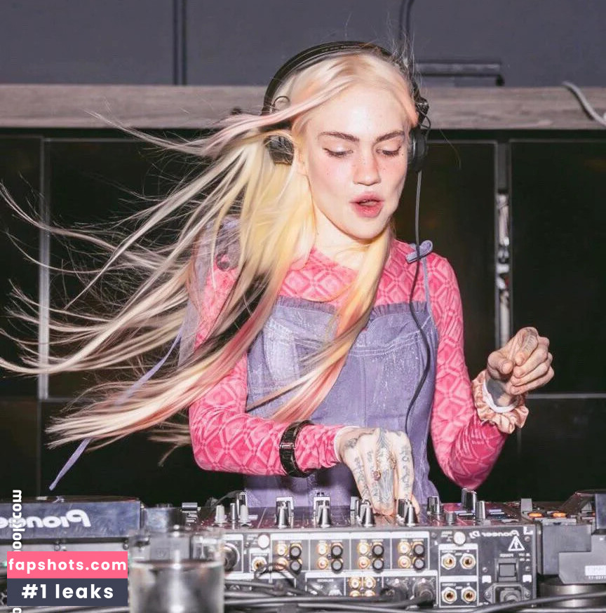 Grimes gallery photo #9