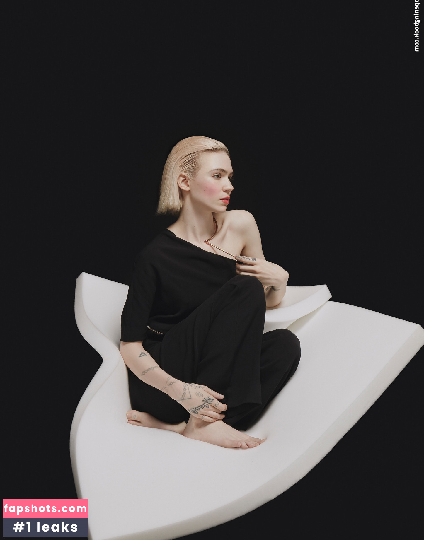 Grimes gallery photo #87